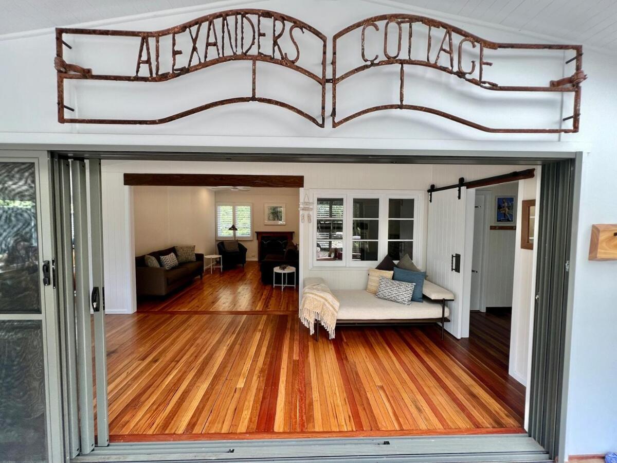 Alexander'S Cottage, Pebbly Beach East Lynne 외부 사진